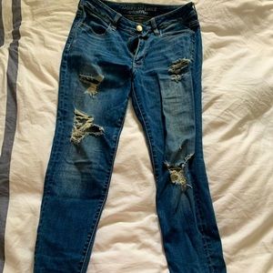 American eagle rip jeans